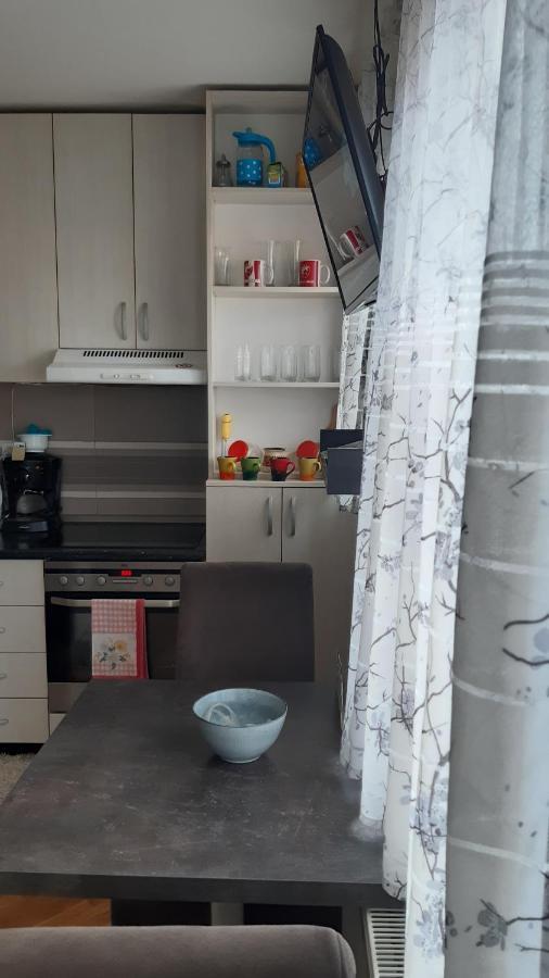 Apartman Luna Lägenhet Valjevo Exteriör bild