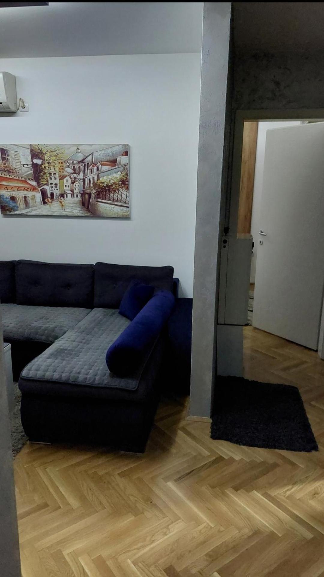 Apartman Luna Lägenhet Valjevo Exteriör bild