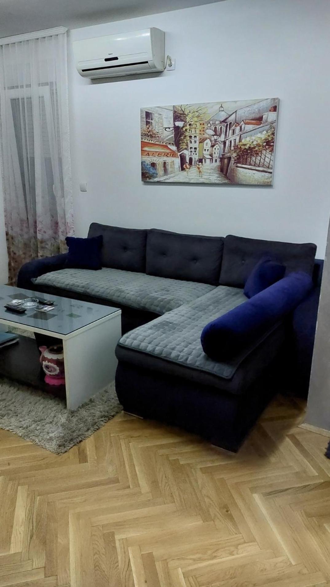 Apartman Luna Lägenhet Valjevo Exteriör bild